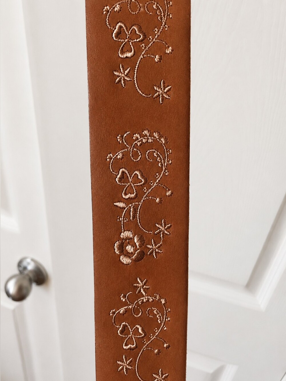 Boho Embroidered Tan Leather Double-Ring Belt w/Tassels! - Picture 2 of 3